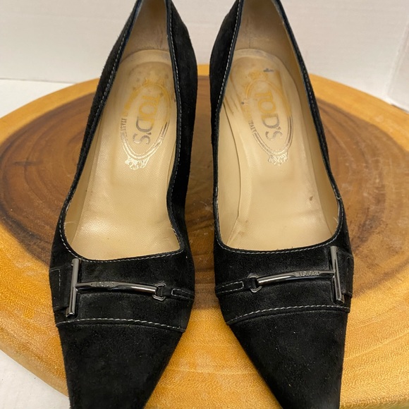 TODS Suede Kitten heel T Charm Heels - Picture 3 of 8